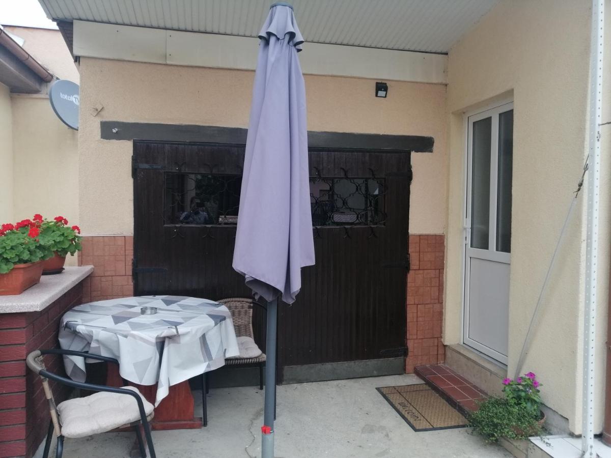 Studio apartman BandB Ðakovo Esterno foto